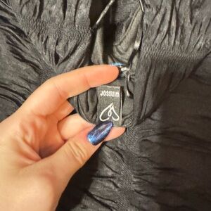 Windsor Elegant Black Ruched Top